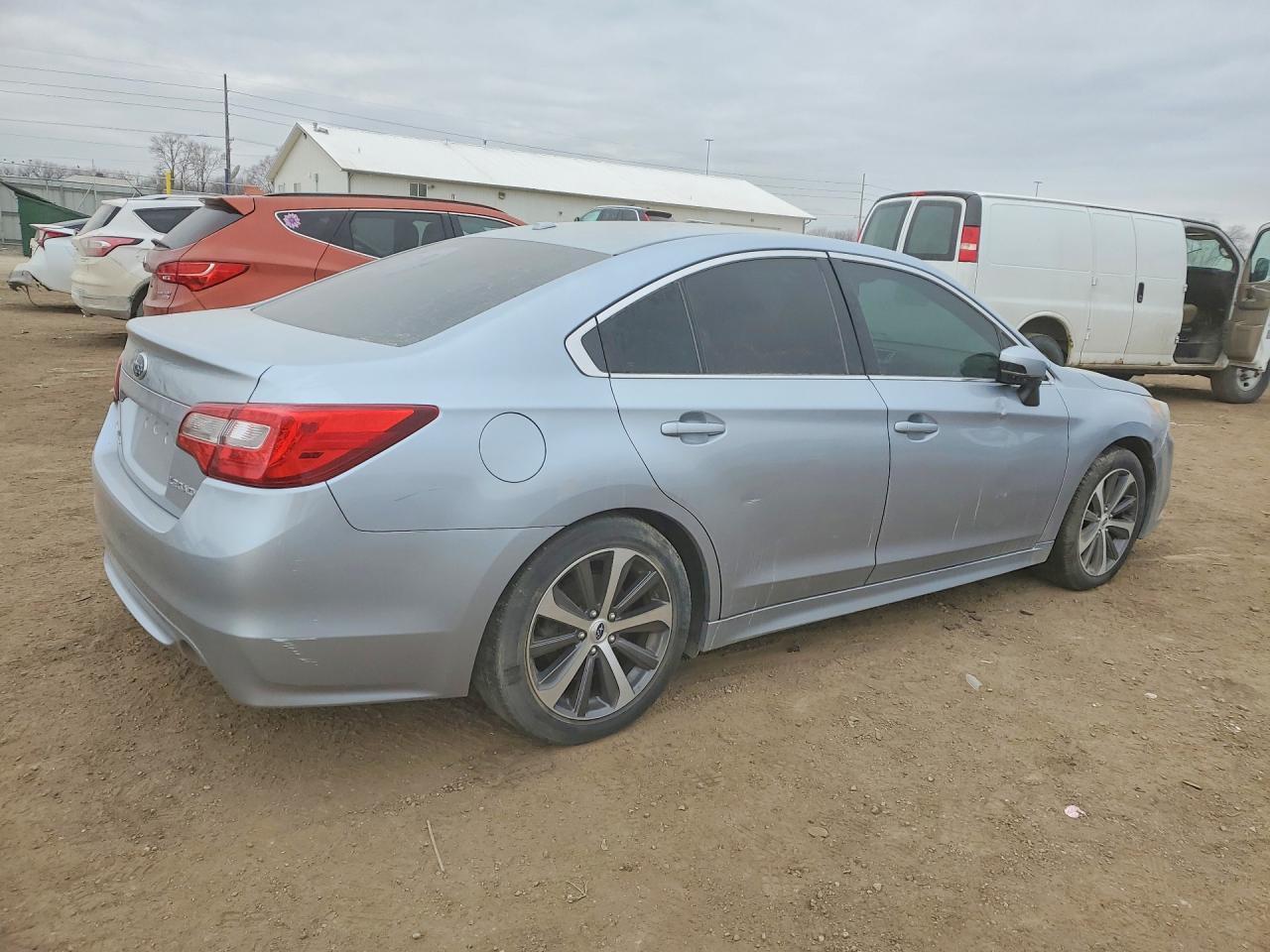 2015 Subaru Legacy 2.5I Limited - Image 3