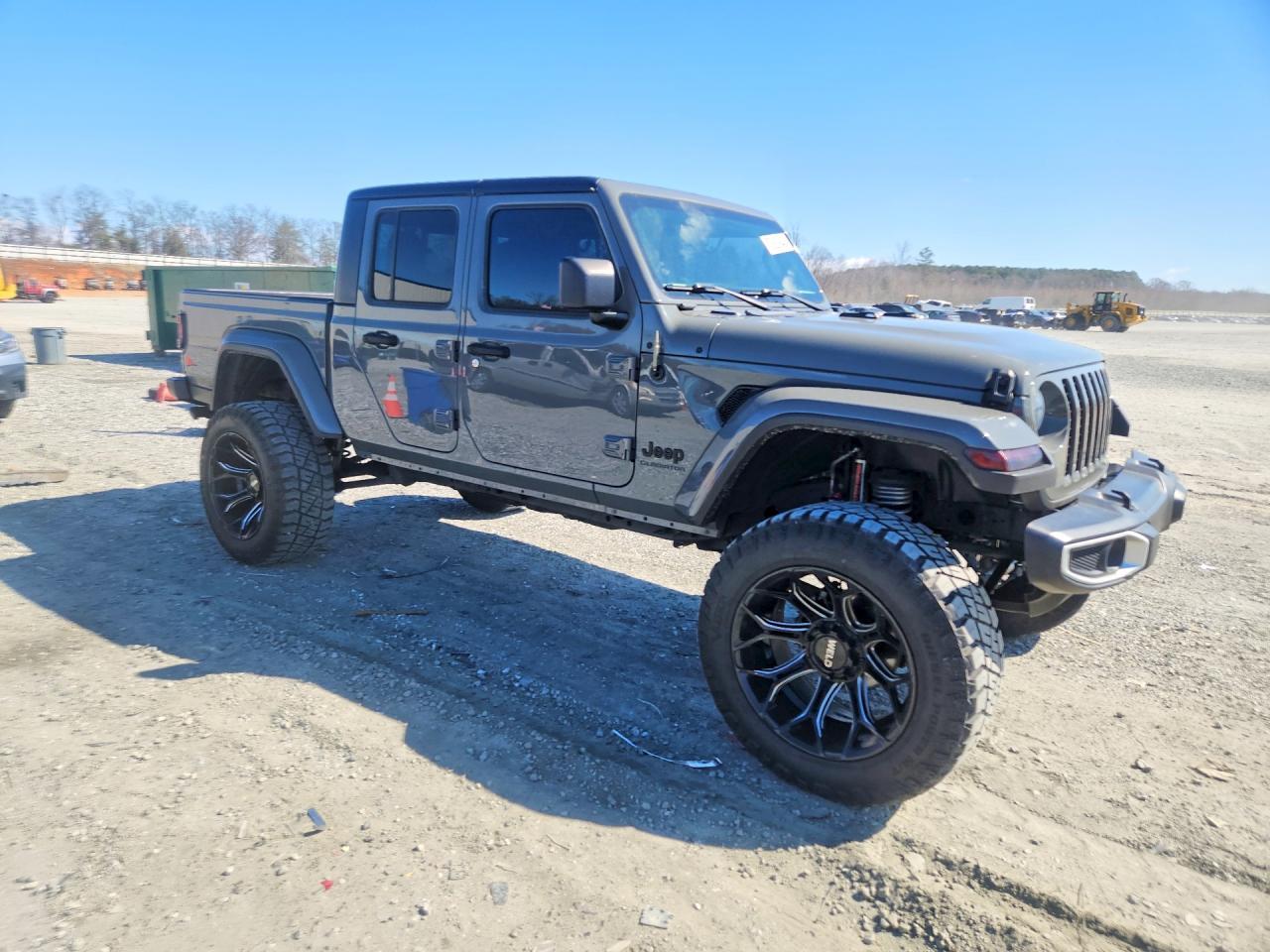 2021 Jeep Gladiator Sport - Фото 4