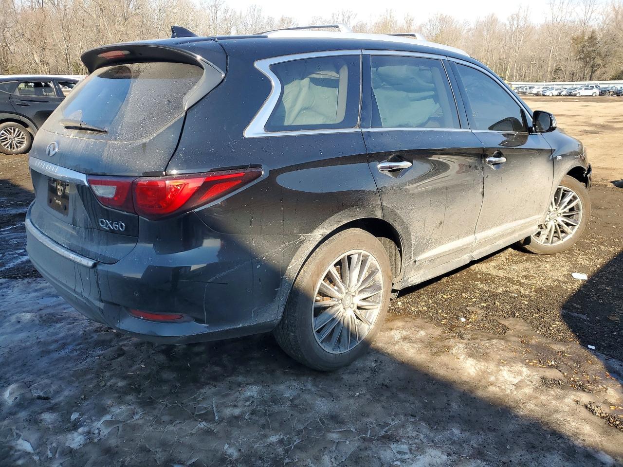 2017 Infiniti Qx60 - Image 3