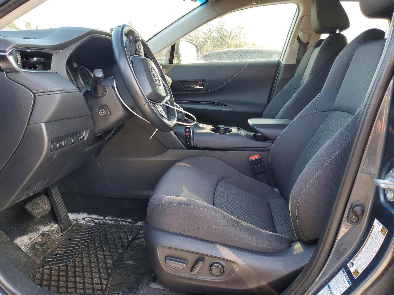 2022 Toyota Venza Le - Фото 7