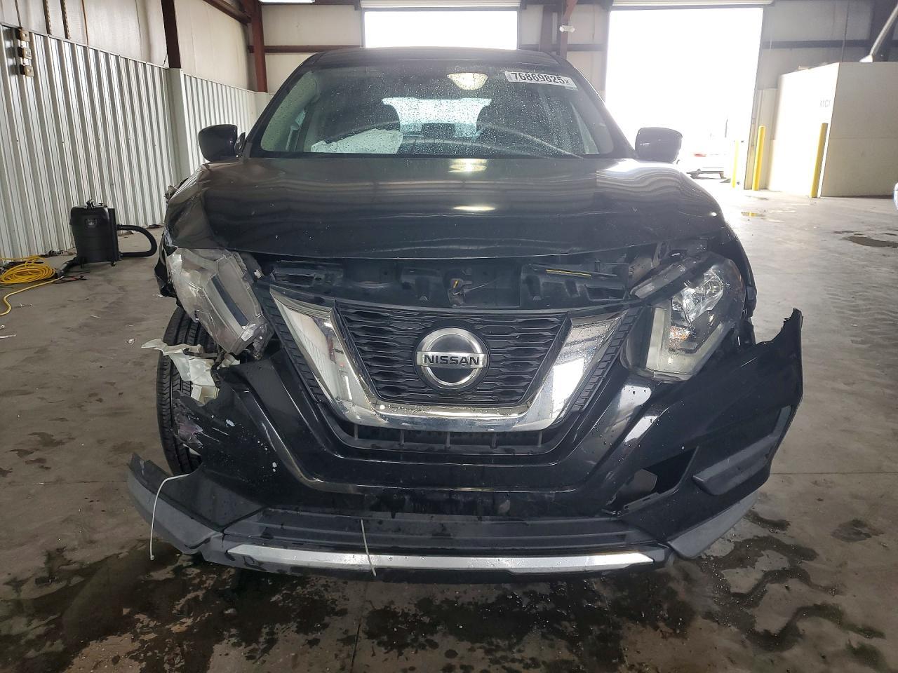 2019 Nissan Rogue S - Фото 5