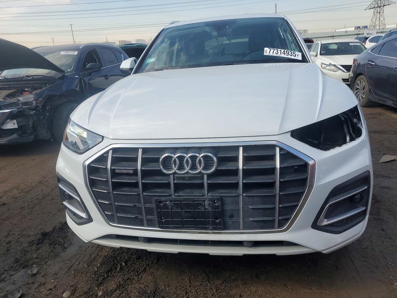 2021 Audi Q5 Premium Plus - Image 5