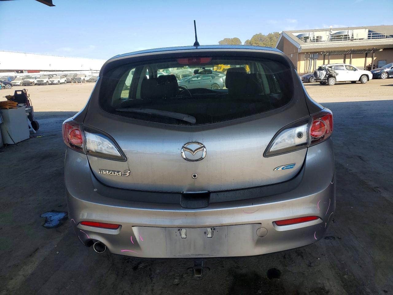 2013 Mazda 3 I - Фото 6