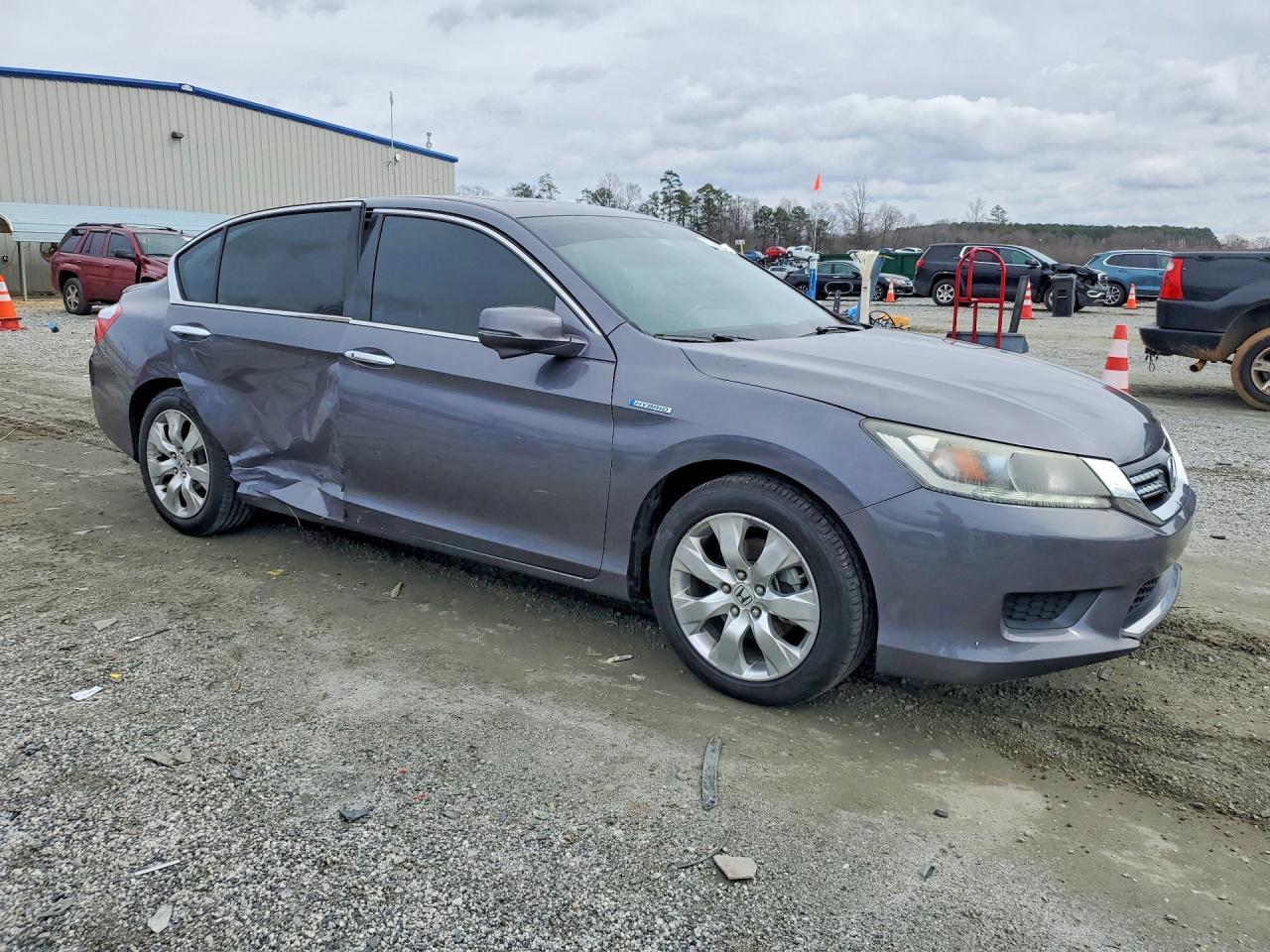 2015 Honda Accord Hybrid Exl - Image 4