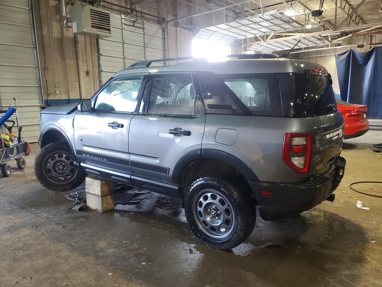 2023 Ford Bronco Sport Big Bend - Image 2