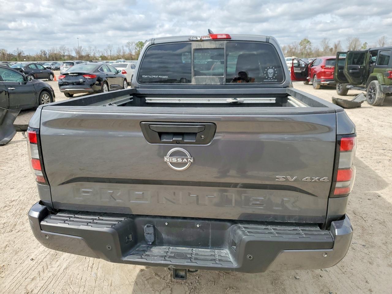 2022 Nissan Frontier S - Фото 6