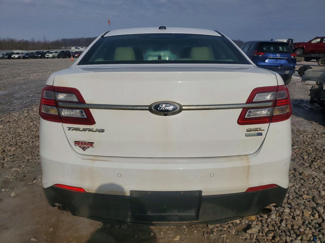 2017 Ford Taurus Sel - Фото 6