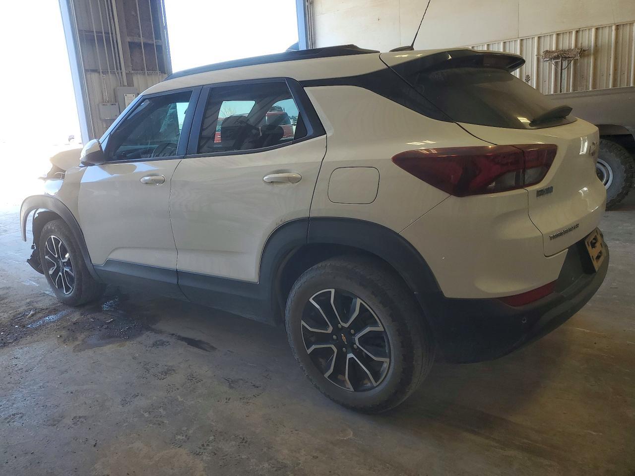 2023 Chevrolet Trailblazer Activ - Image 2
