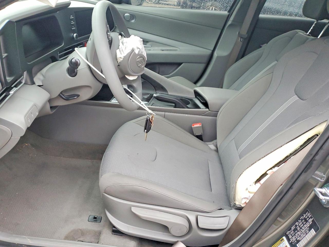 2026 Hyundai Elantra Se - Фото 7