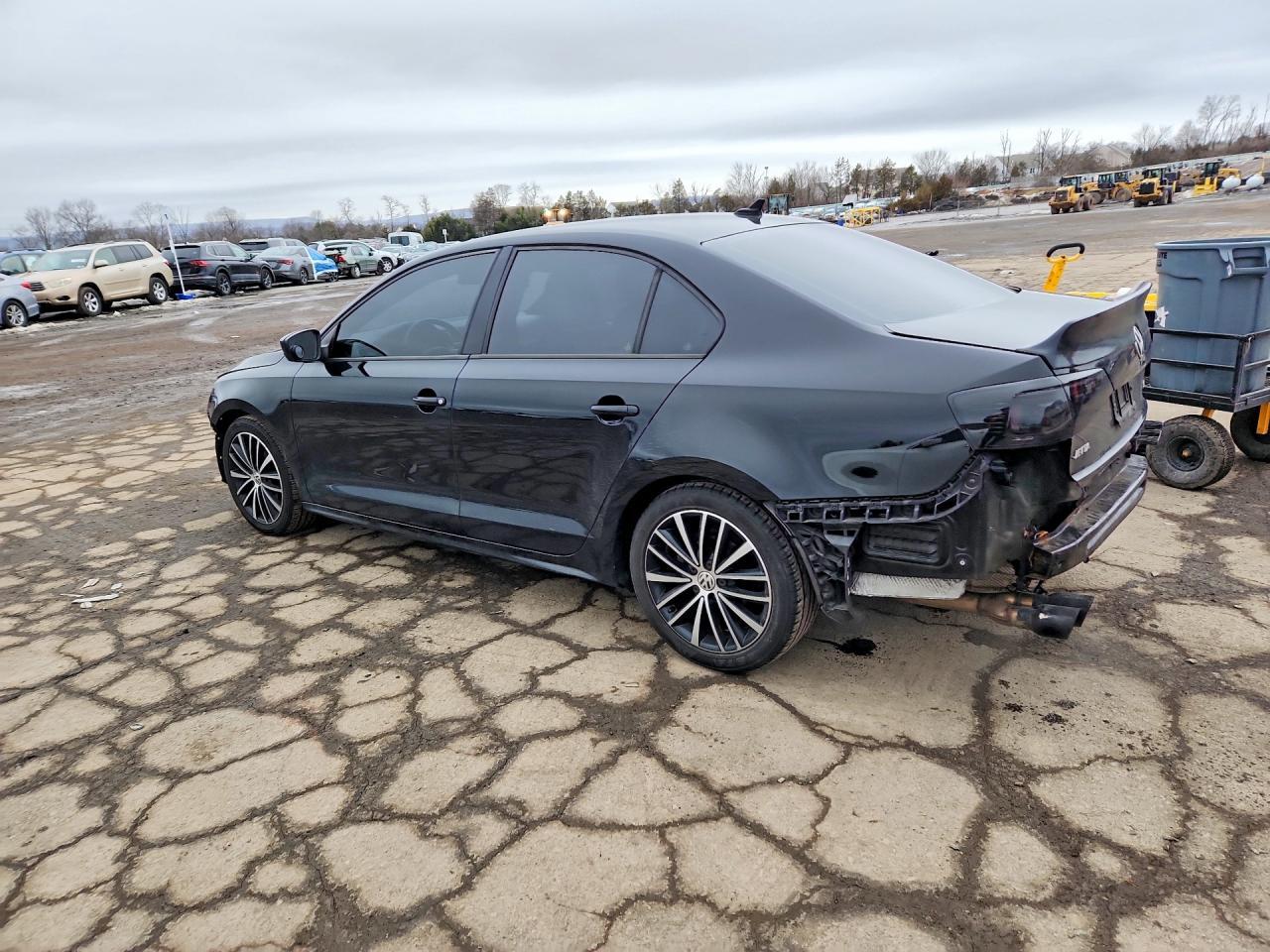 2016 Volkswagen Jetta Sport - Фото 2