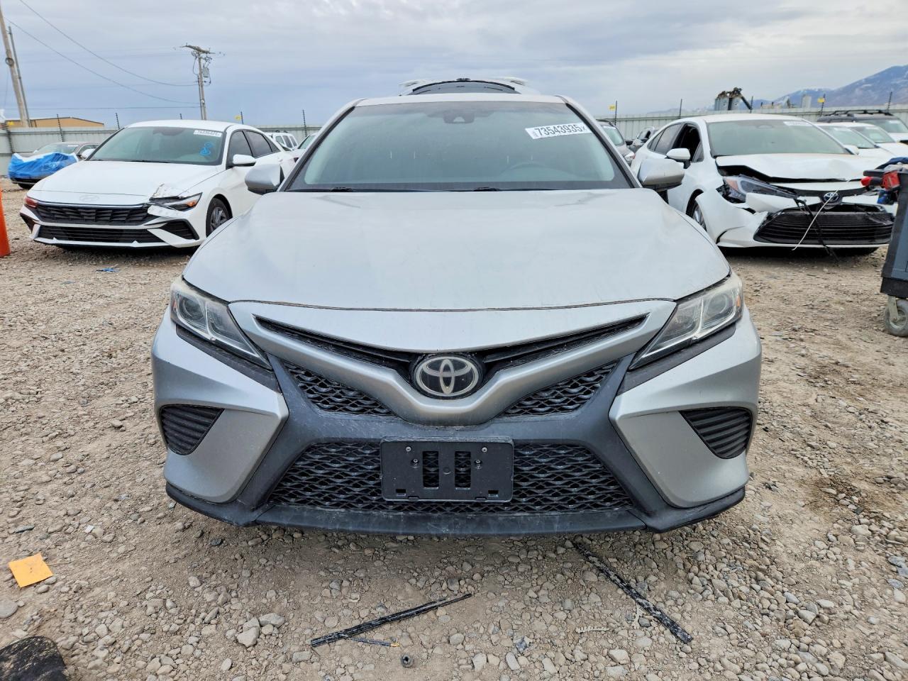 2018 Toyota Camry L - Image 5