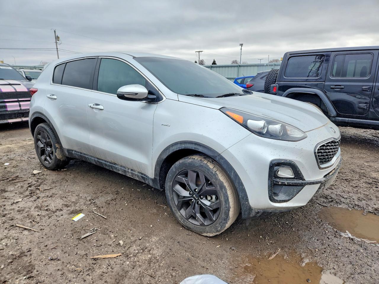 2022 Kia Sportage Lx - Image 4