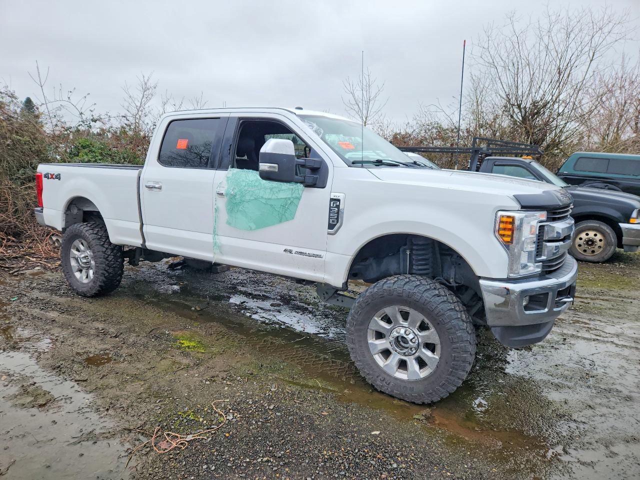 2018 Ford F350 Super Duty - Фото 4