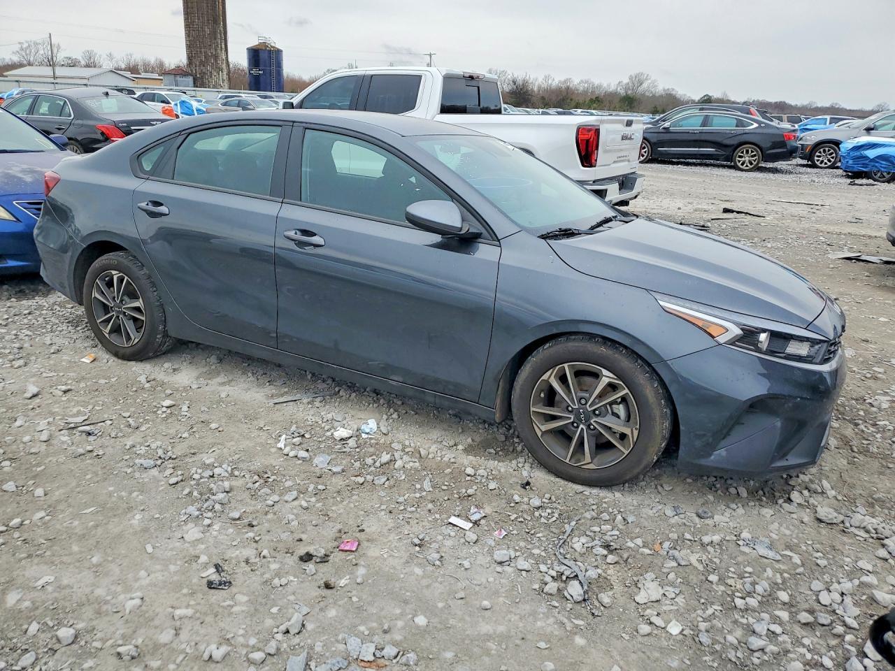 2024 Kia Forte Lx - Image 4