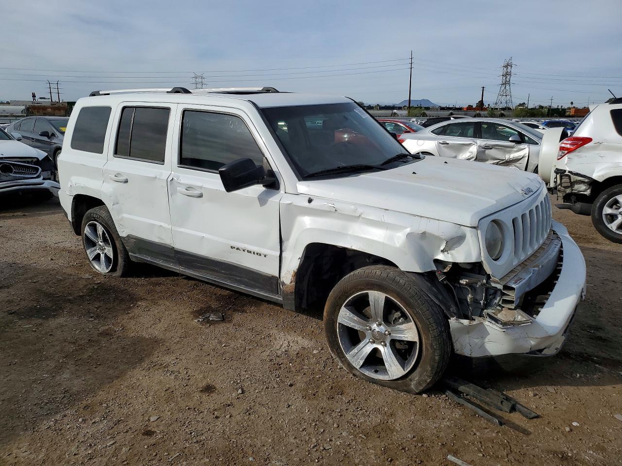 2016 Jeep Patriot Latitude - Image 4