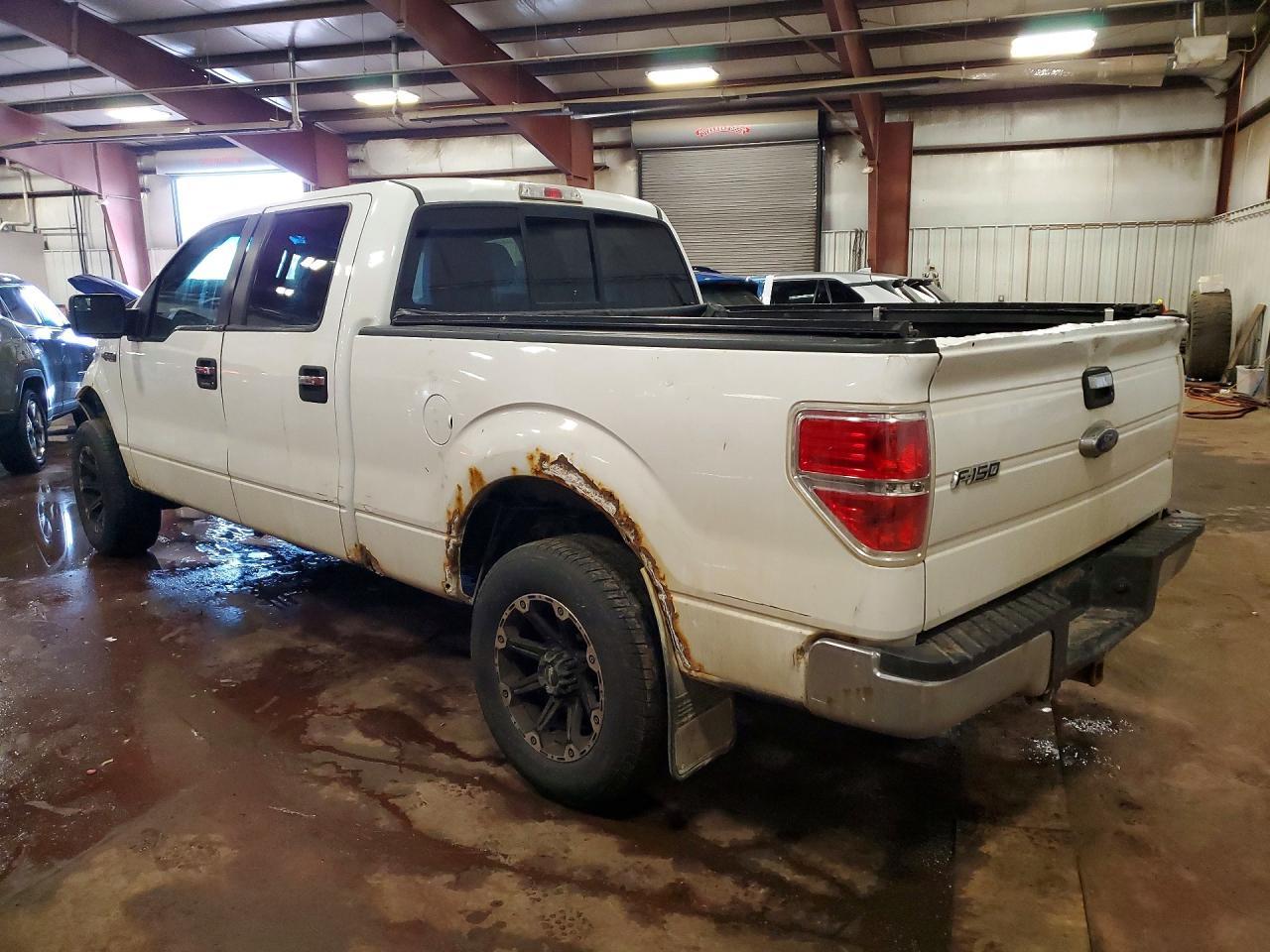 2013 Ford F150 Supercrew - Фото 2