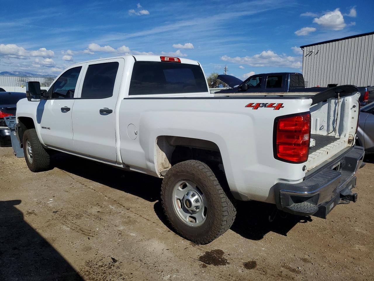 2019 Chevrolet Silverado K2500 Heavy Duty - Image 2