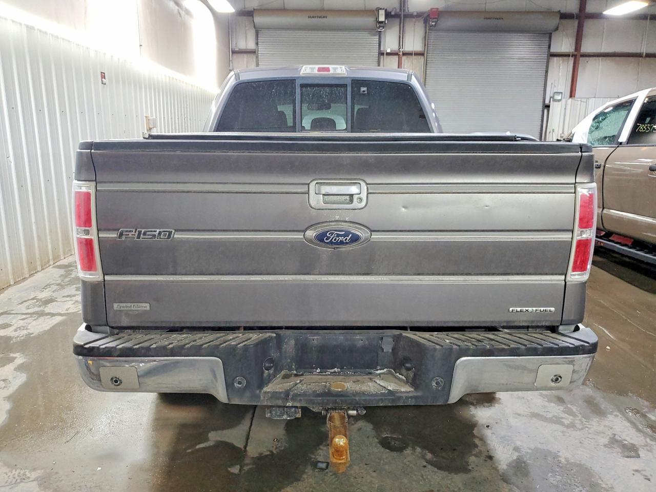 2013 Ford F150 Super Cab - Фото 6