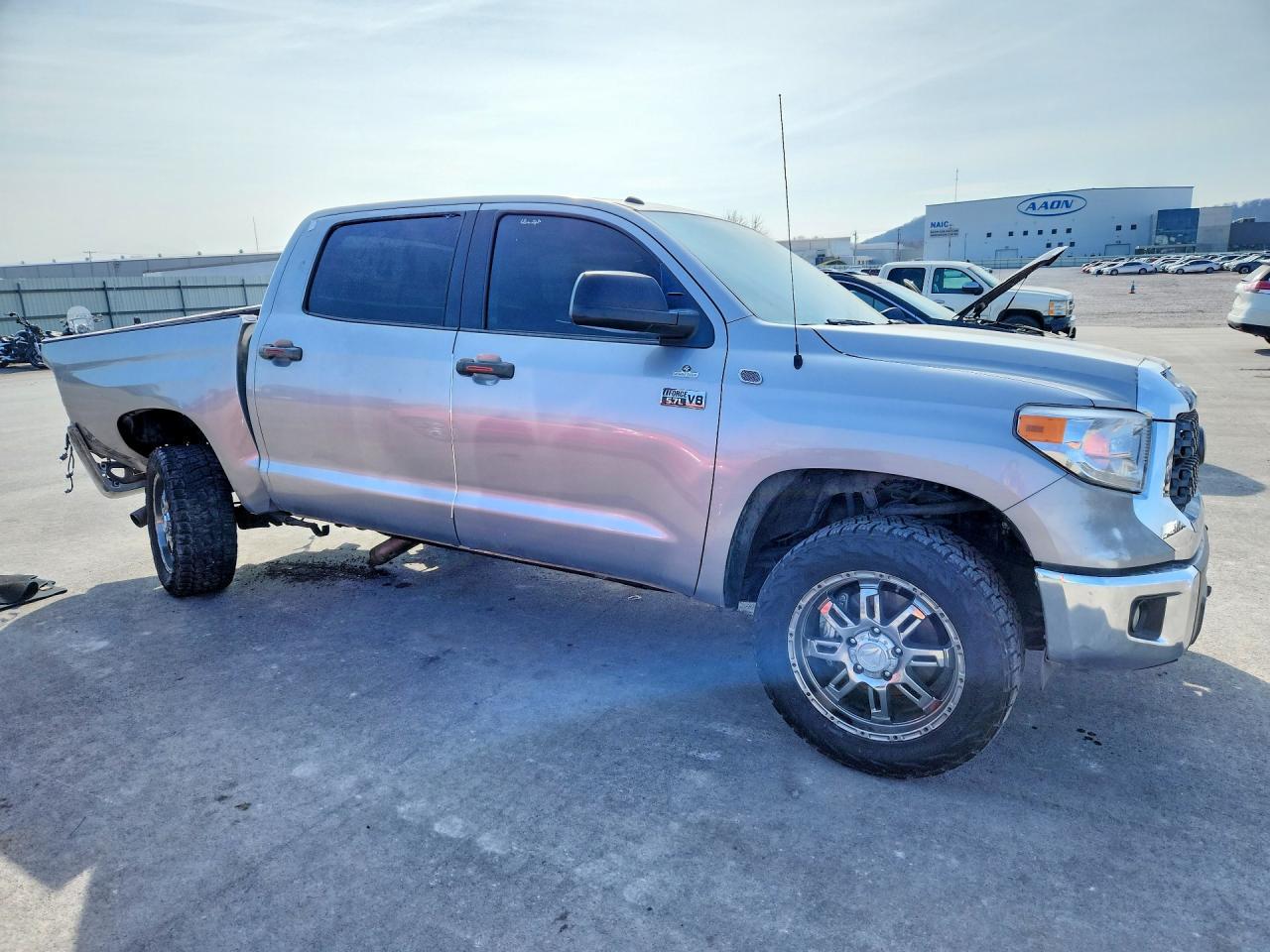 2014 Toyota Tundra Crewmax Sr5 - Фото 4