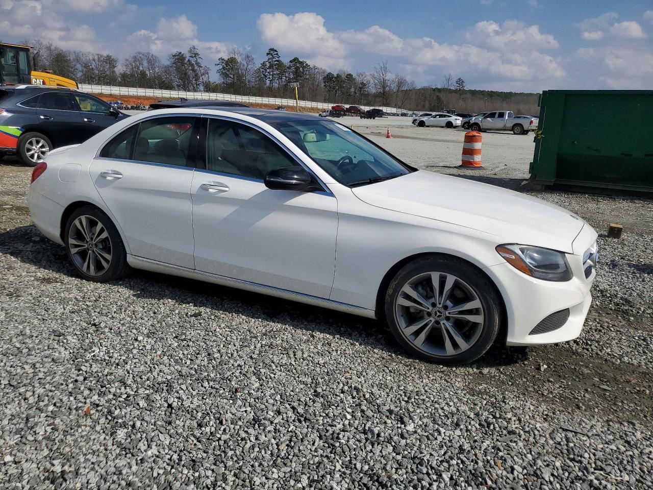 2018 Mercedes-Benz C 300 - Фото 4