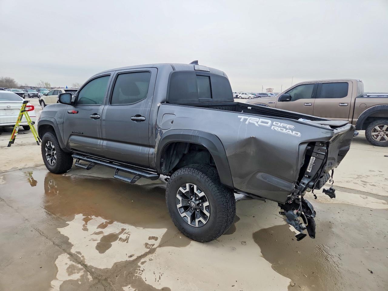 2019 Toyota Tacoma Trd Off-Road - Фото 2