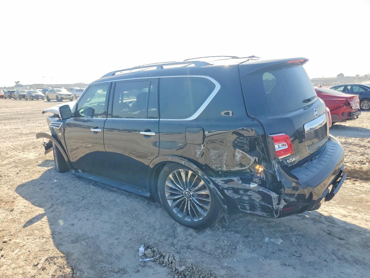 2017 Nissan Armada Platinum - Фото 2