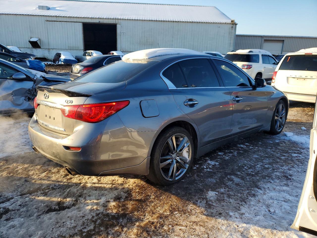 2015 Infiniti Q50 Base - Фото 3