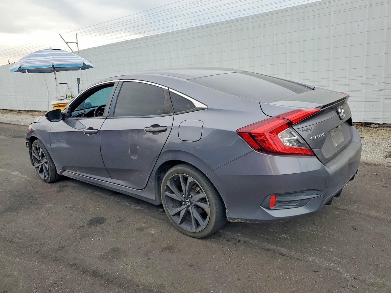 2020 Honda Civic Sport - Фото 2