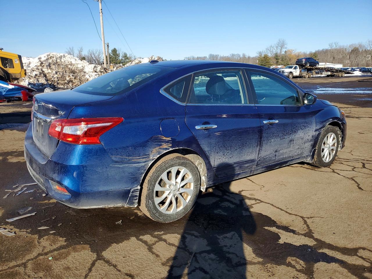 2018 Nissan Sentra Sv - Фото 3