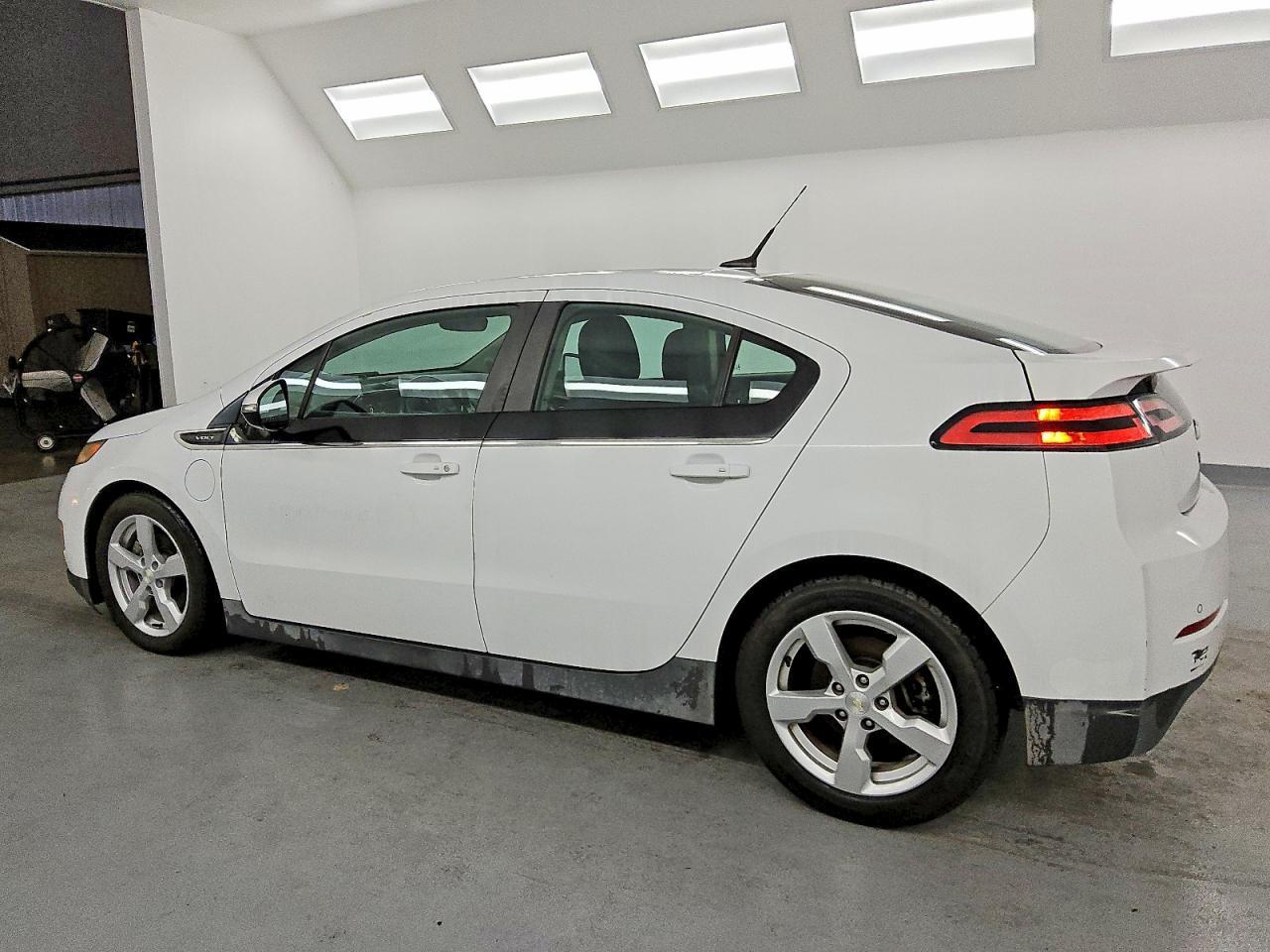 2014 Chevy Volt- R & D- Pri Fleet- Cln Title - Фото 2