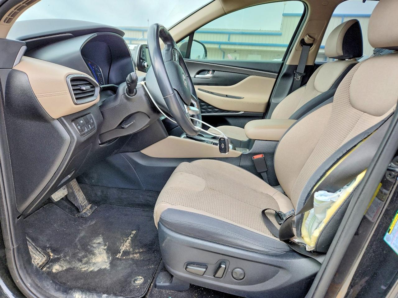 2020 Hyundai Santa Fe Sel - Image 7