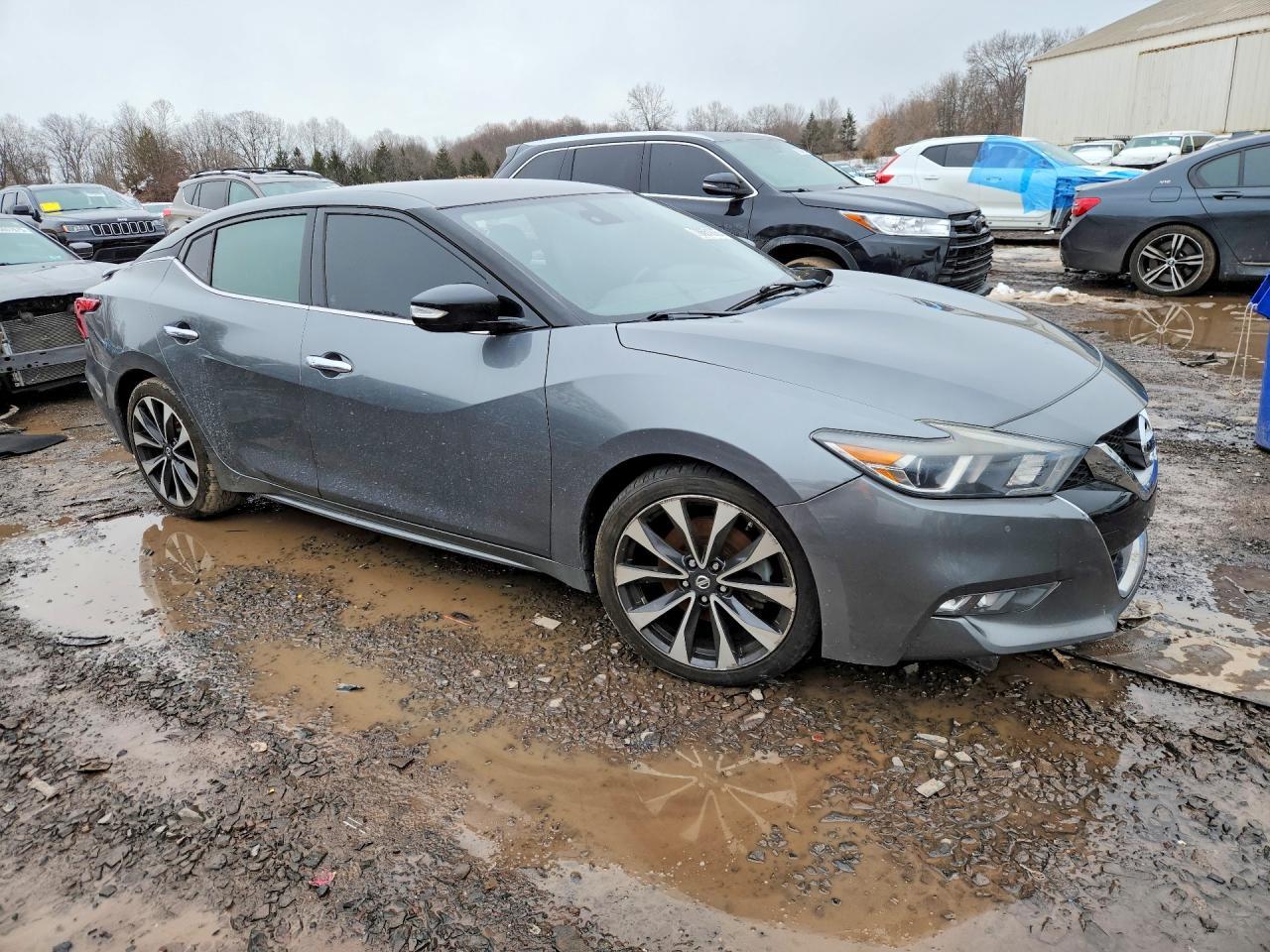2017 Nissan Maxima 3.5S - Image 4