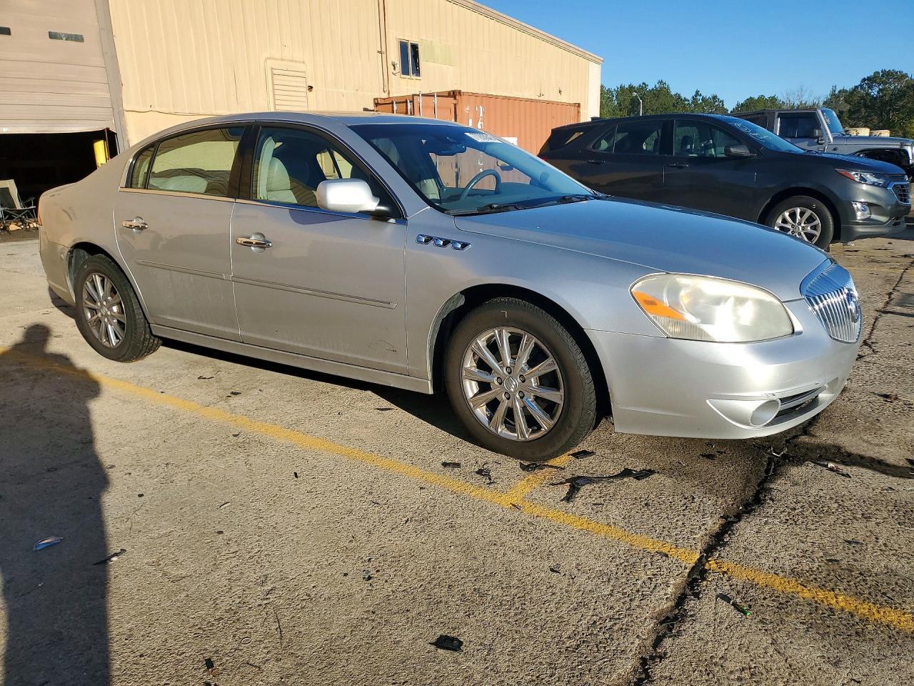 2011 Buick Lucerne Cxl - Фото 4