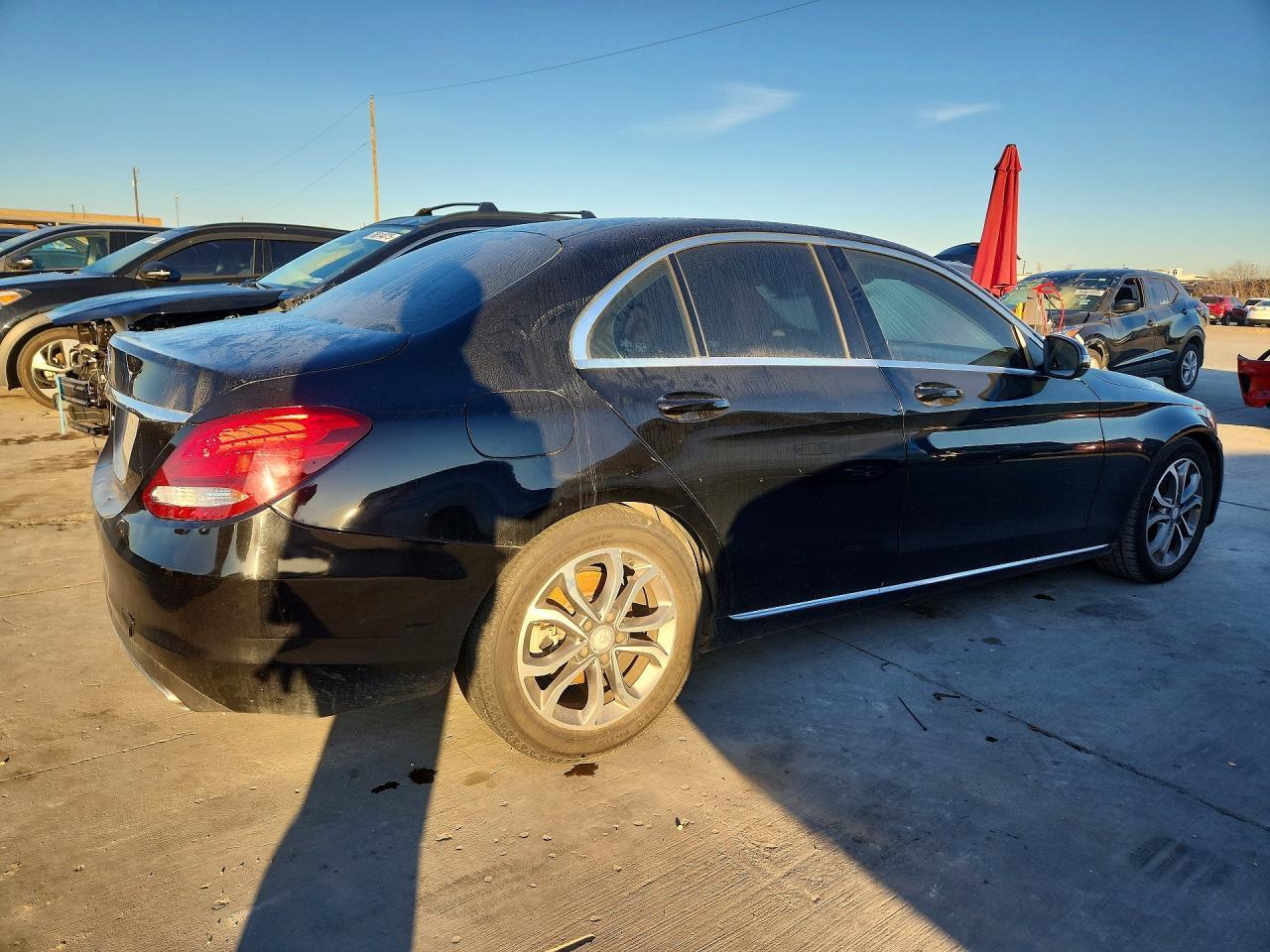 2017 Mercedes-Benz C 300 - Фото 3