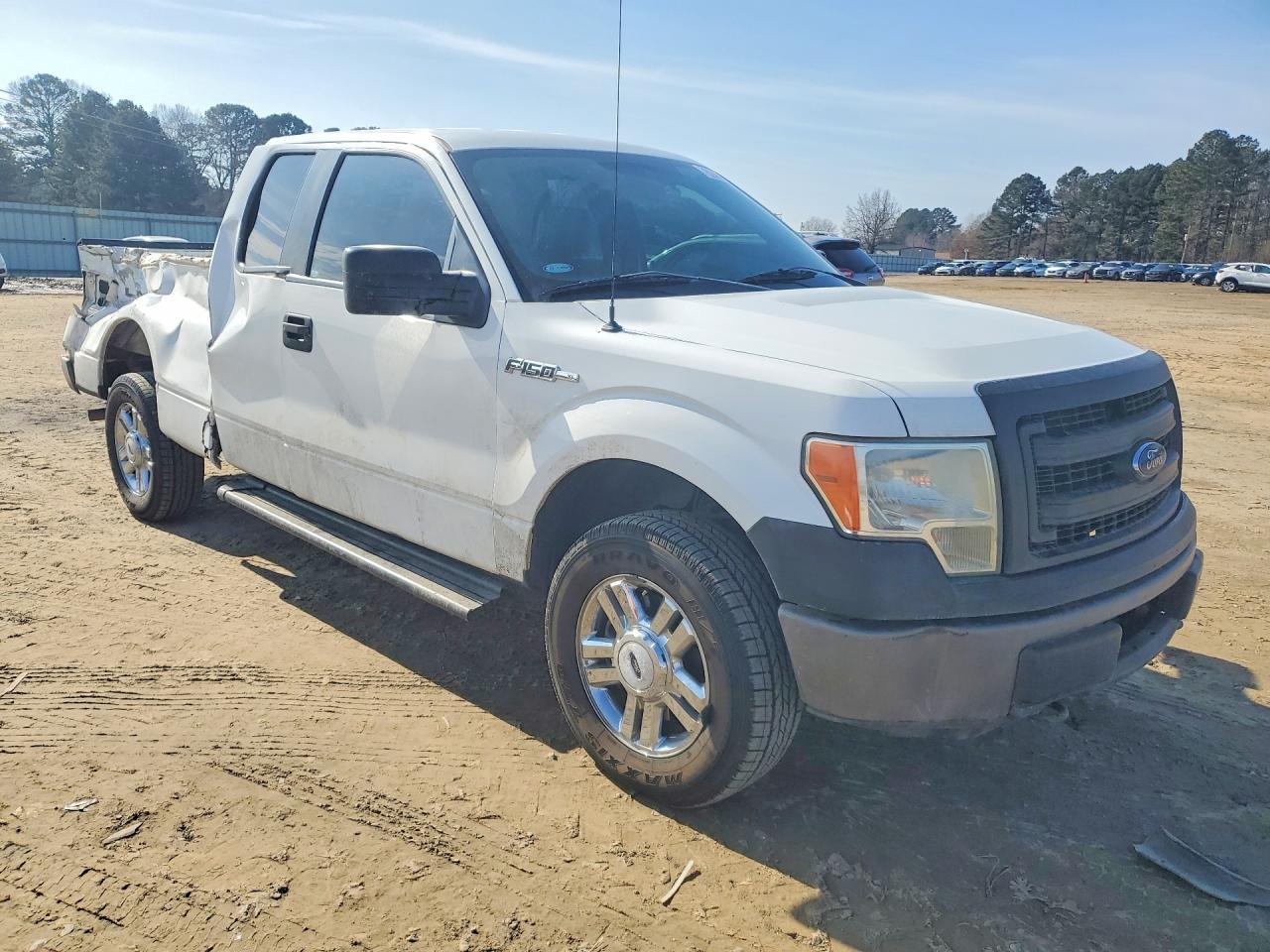 2013 Ford F150 Super Cab - Фото 4