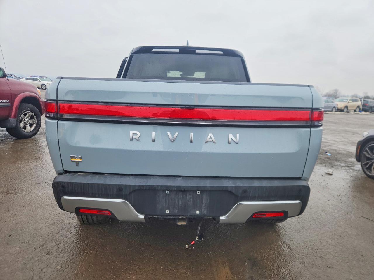 2023 Rivian R1T Adventure - Image 6