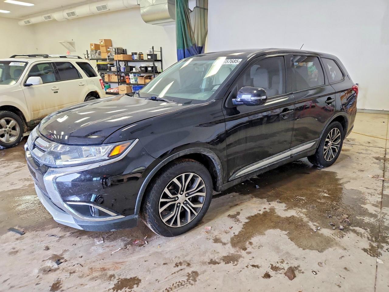 2016 Mitsubishi Outlander Se