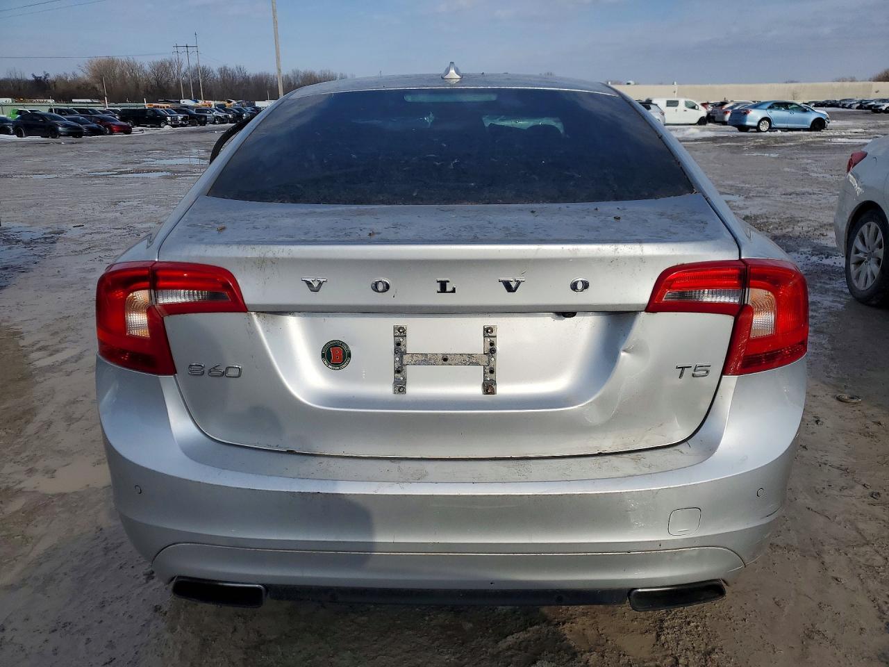 2016 Volvo S60 Premier - Image 6