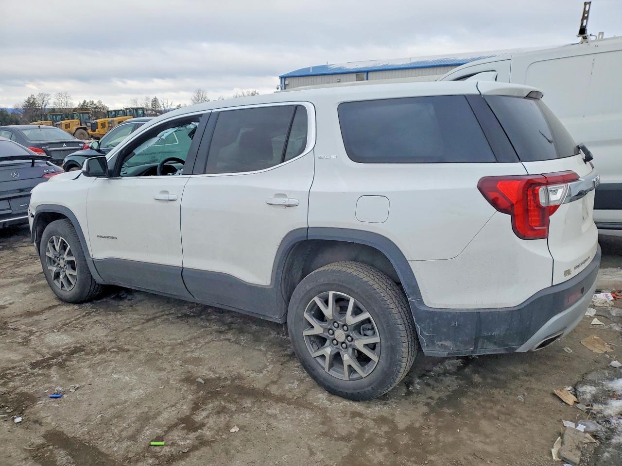 2023 GMC Acadia Sle - Фото 2