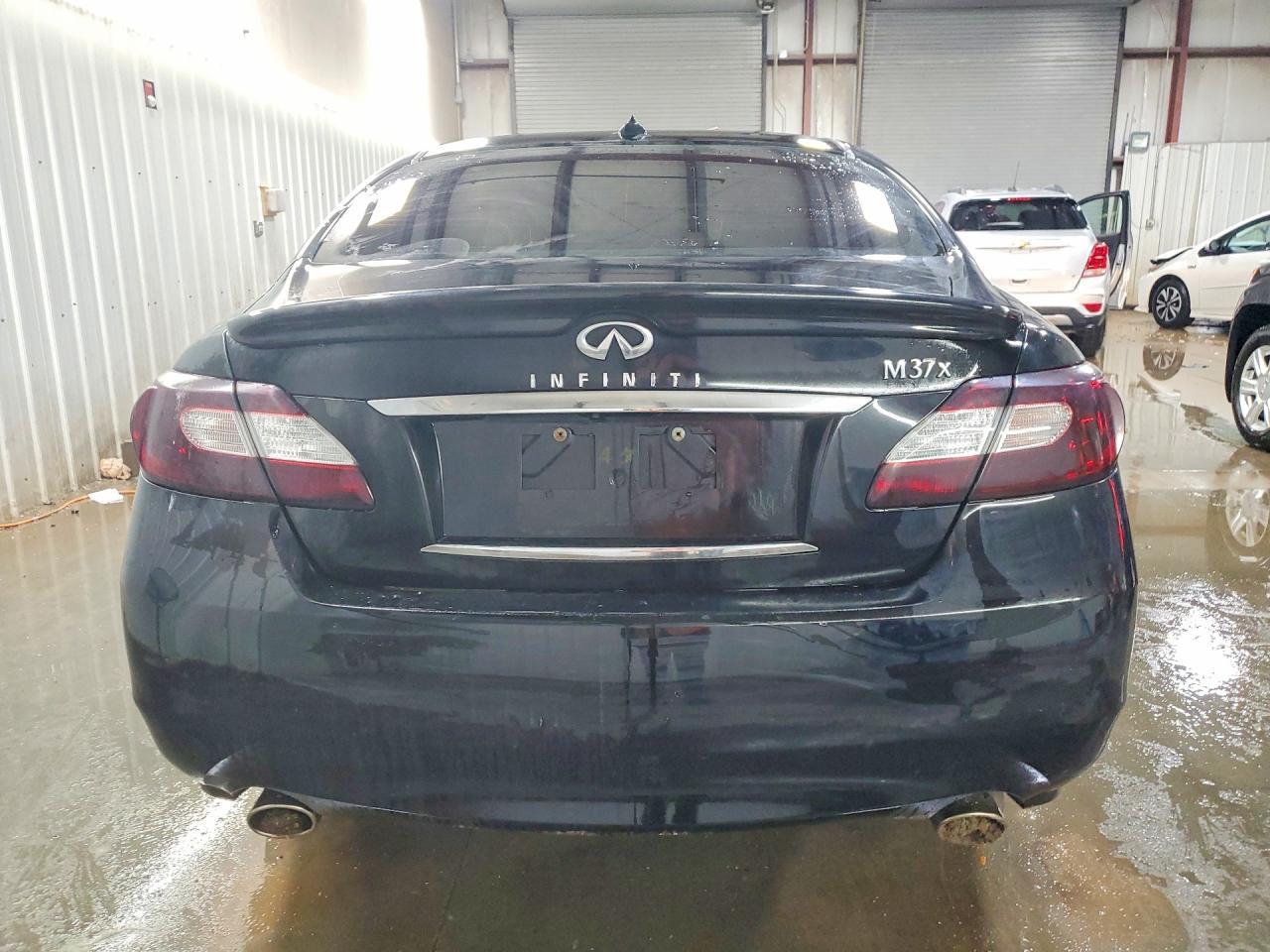 2012 Infiniti M37 X - Фото 6