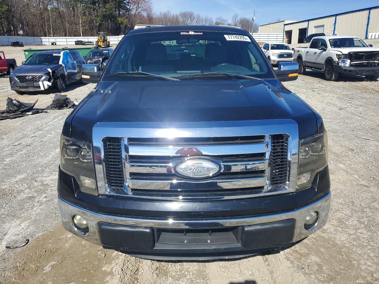 2011 Ford F150 Super Cab - Фото 5