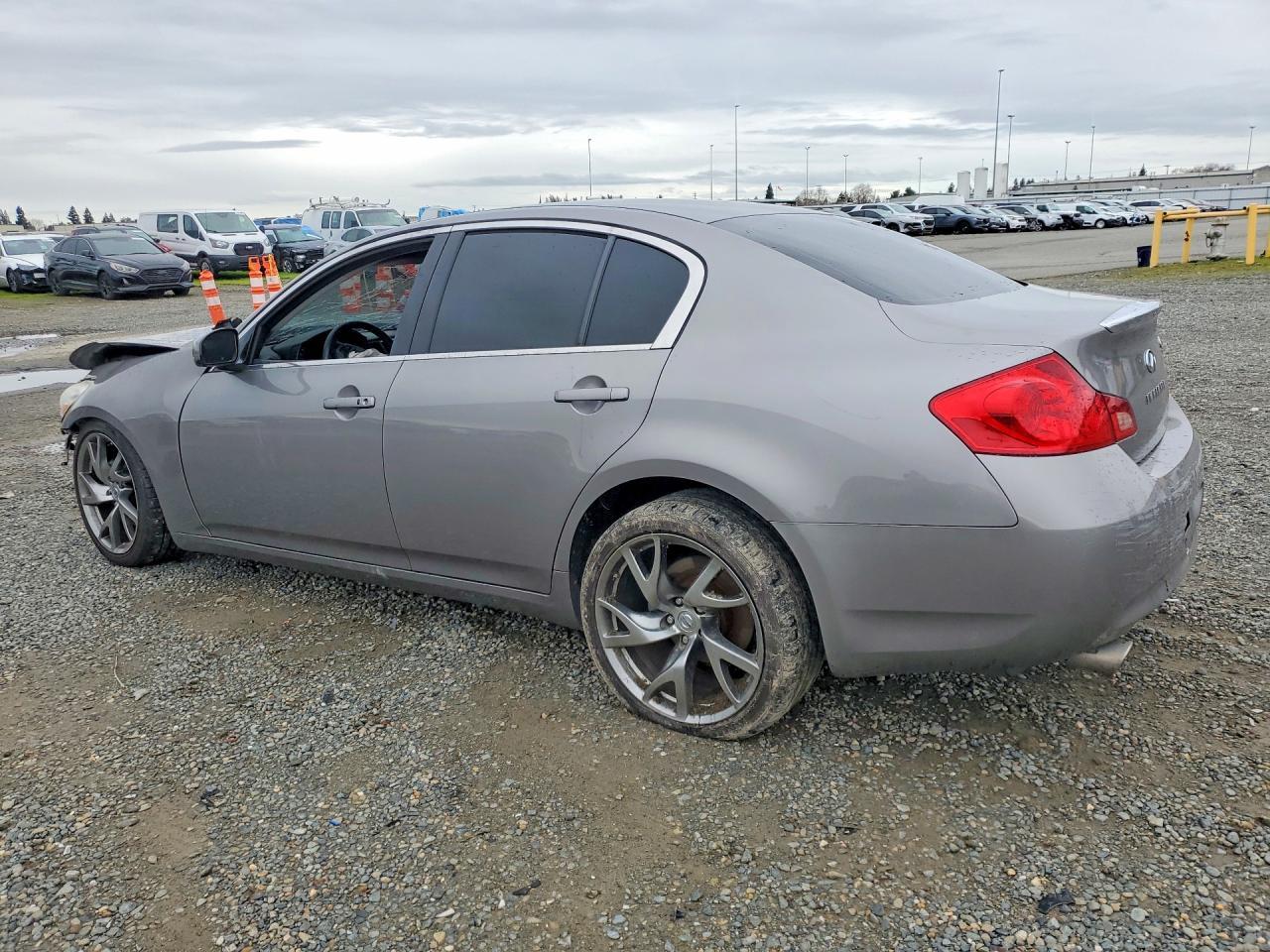 2007 Infiniti G35 Base - Фото 2