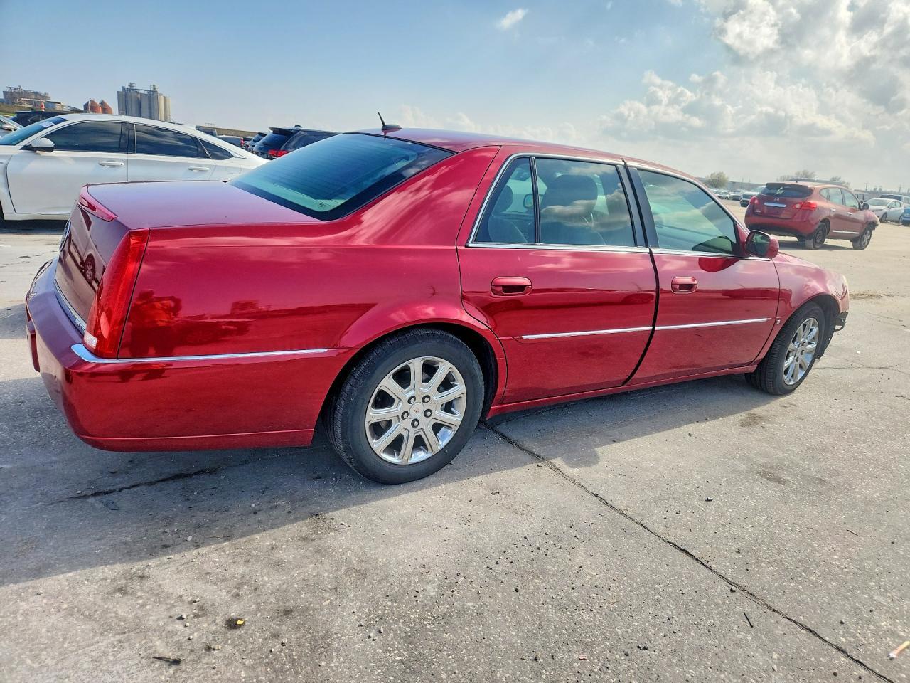 2008 Cadillac Dts - Фото 3
