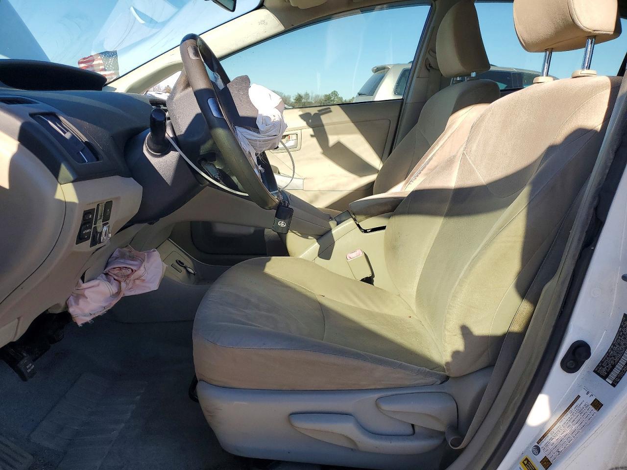 2010 Toyota Prius - Image 7