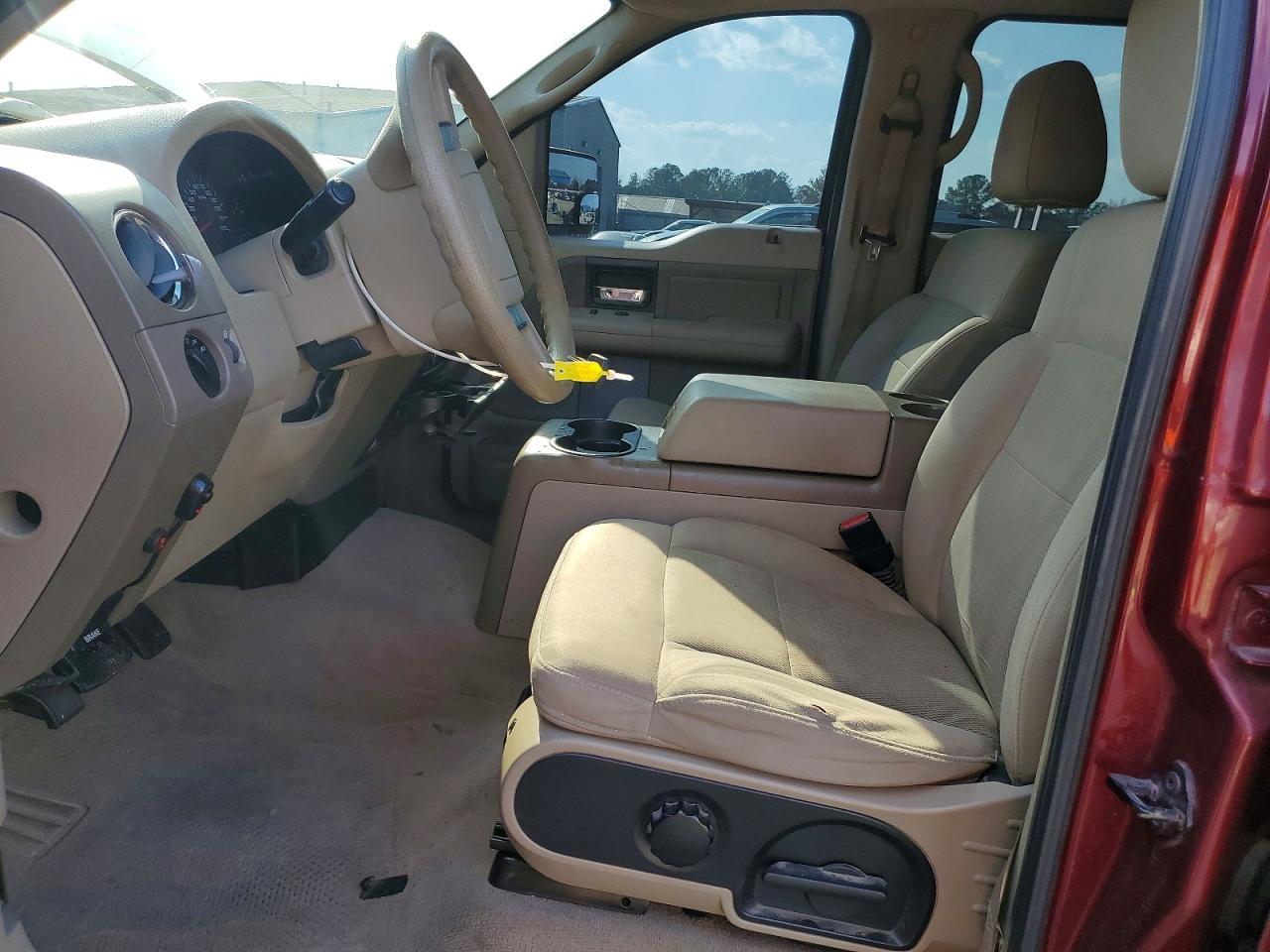 2005 Ford F150 Supercrew - Image 7
