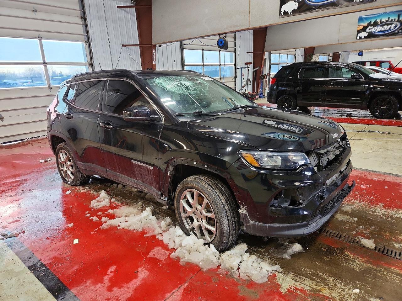 2022 Jeep Compass Latitude Lux - Фото 4