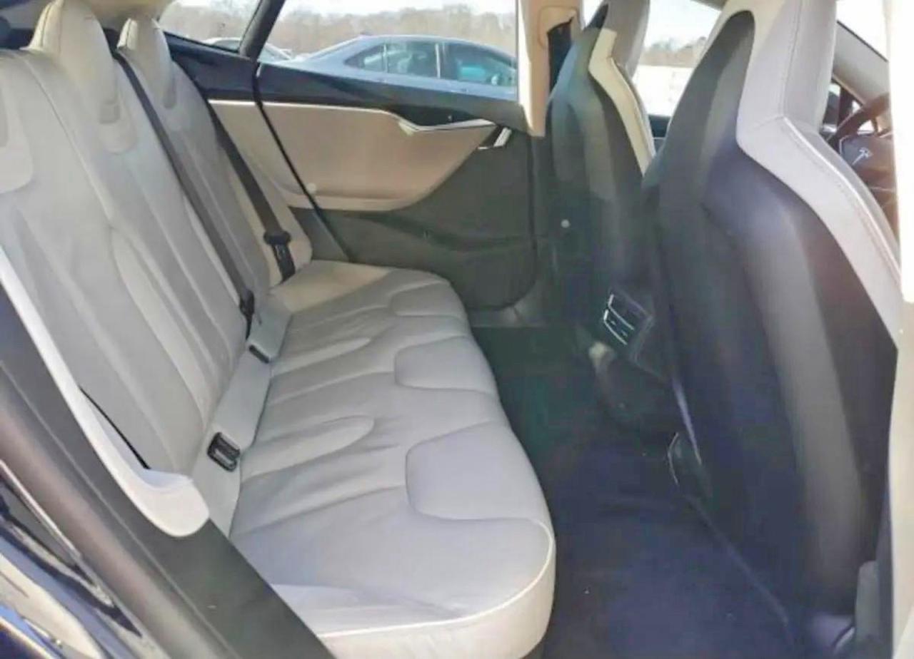2013 Tesla Model S - Фото 6
