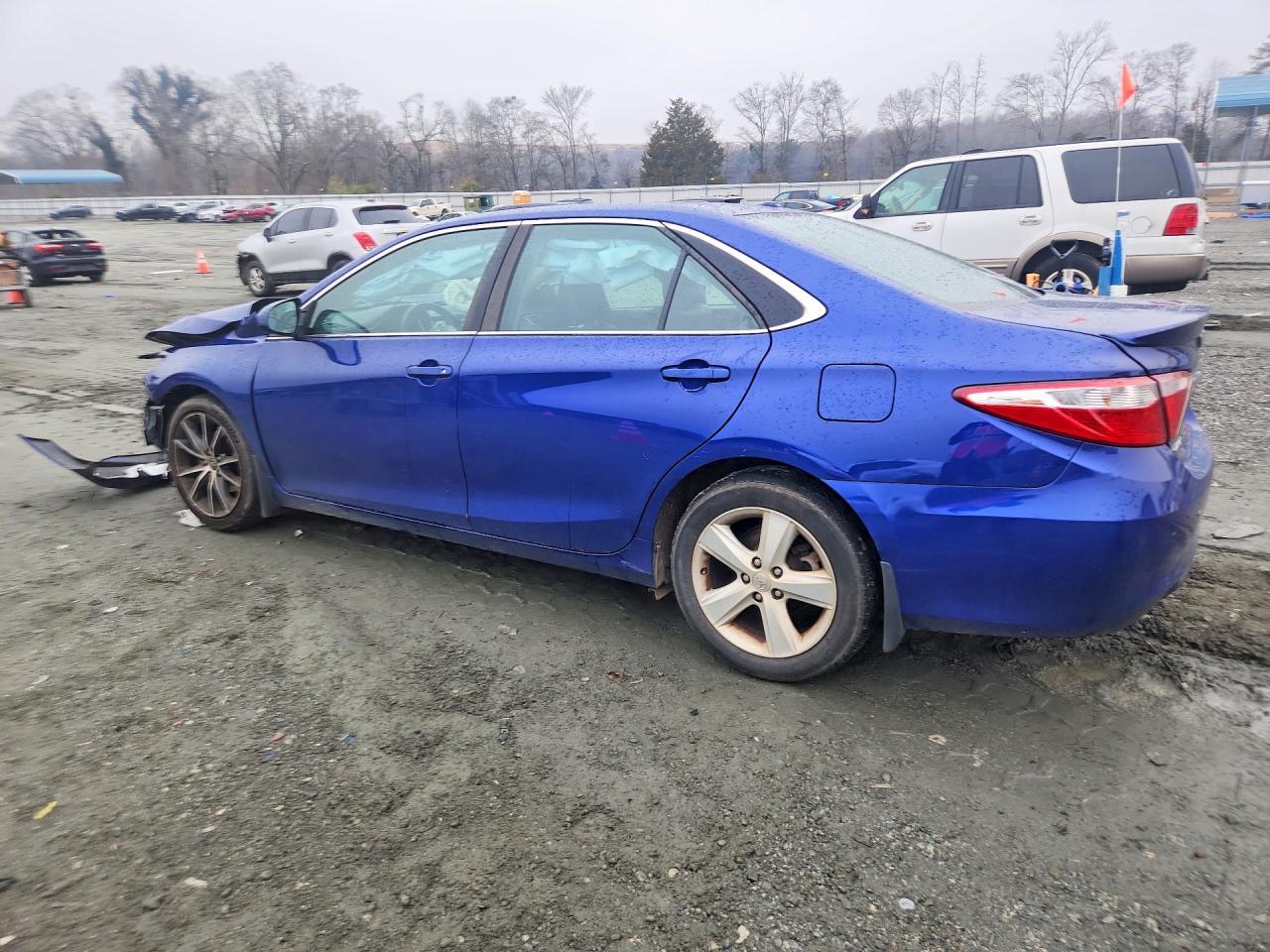 2015 Toyota Camry Xse - Фото 2