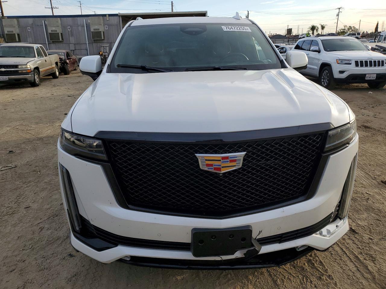 2021 Cadillac Escalade Sport - Фото 5