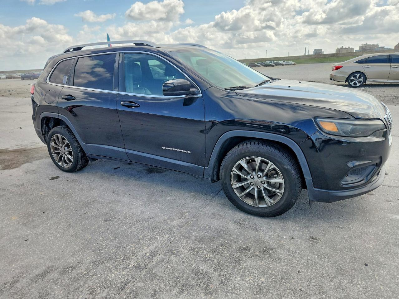 2019 Jeep Cherokee Latitude Plus - Фото 4